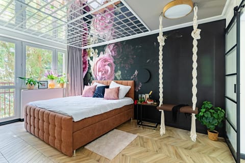 TV and multimedia, Living room, Bedroom