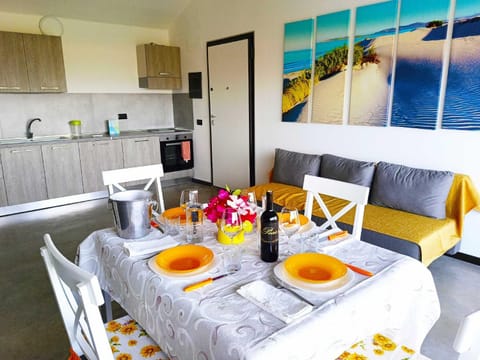 Living room, kitchen