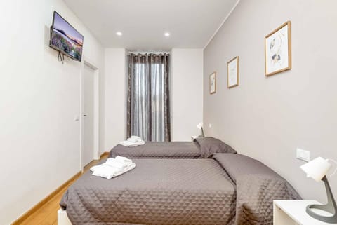 Yellove Apartment in La Spezia