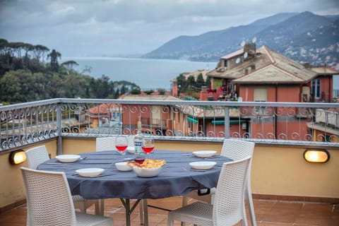 Balcony/Terrace, Mountain view, Sea view