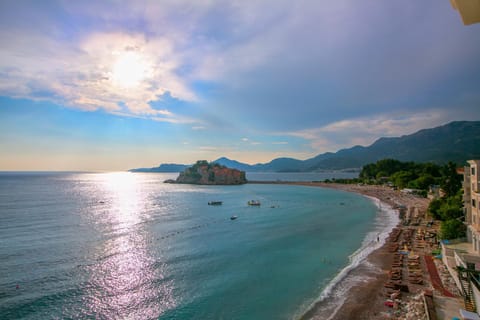 Nearby landmark, Day, Natural landscape, Beach, Mountain view, Sea view