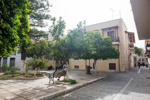 Property building, Neighbourhood, Street view, Location