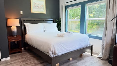 1BR Apt 8 min Integris Monthly 20 Off #34B House in Oklahoma City