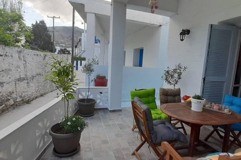 Beautiful House in the Capital of Paros Apartment in Paros