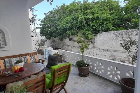 Beautiful House in the Capital of Paros Apartment in Paros