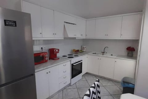 Beautiful House in the Capital of Paros Apartment in Paros