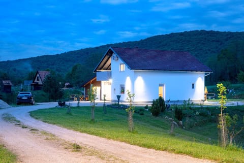 Property building, Neighbourhood, Natural landscape