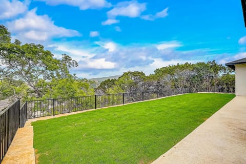 Dream on Devil's Cove House in Jonestown