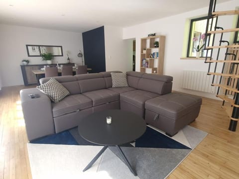 Spacieux au cœur de Pont-Aven Au Bois d'Amour 1-6p TCC Apartment in Pont-Aven
