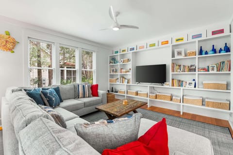 Dandelion House in Seaside