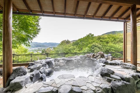 Open Air Bath
