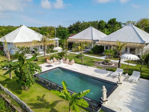 Day, Natural landscape, Garden view, Pool view, Swimming pool, Swimming pool