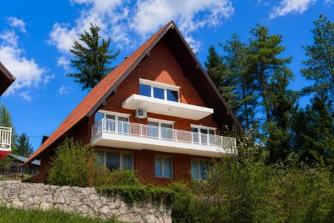 Property building, Spring, Lake view, Mountain view, Location