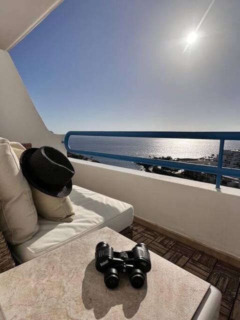 View (from property/room), Balcony/Terrace, Sea view