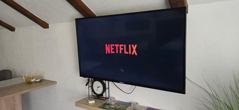 Communal lounge/ TV room, Evening entertainment, Text overlay