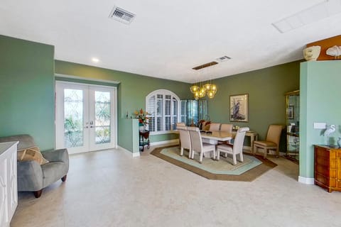 Water View Wonder House in Matlacha Isles