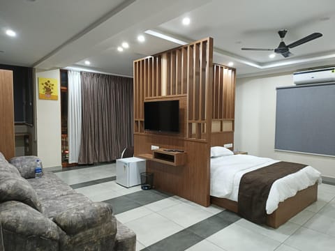 Bed, Living room, Bedroom