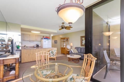 Kihei Surfside 613 Apartment in Wailea