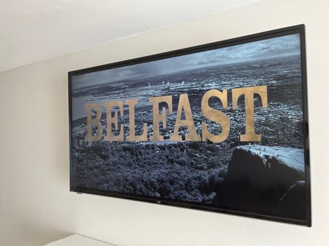 TV and multimedia, Text overlay
