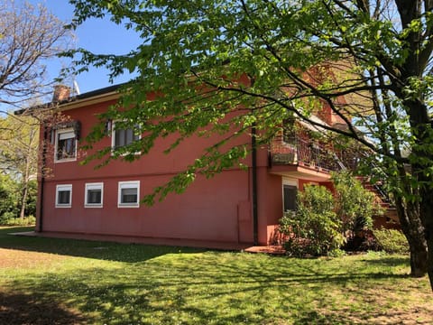 Property building, Spring, Garden, Garden view