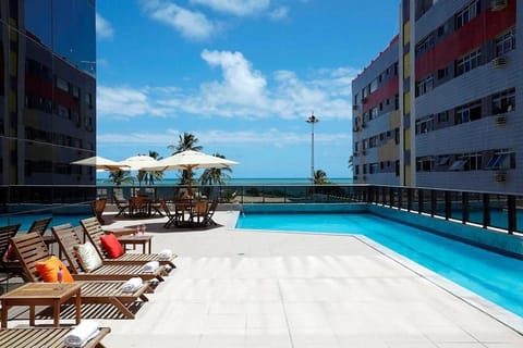 Day, Pool view, Swimming pool, Swimming pool, sunbed