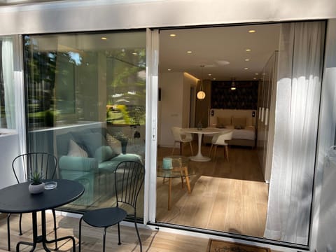 Balcony/Terrace, Balcony/Terrace