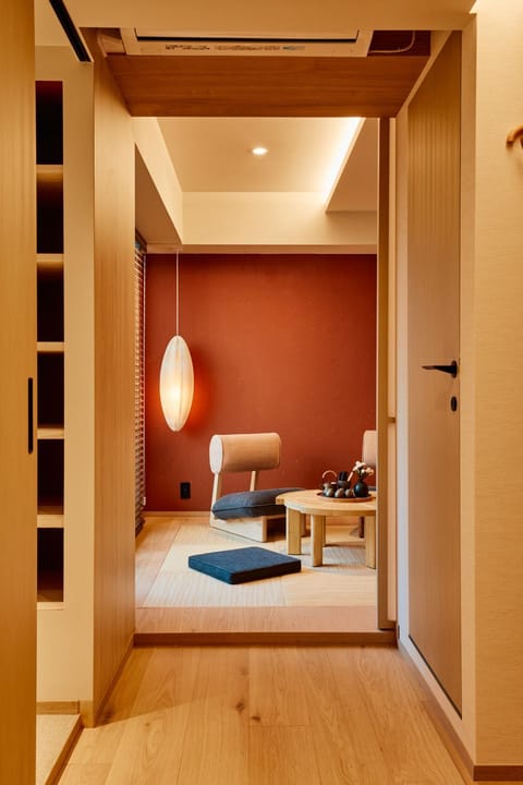 Seating area, Bedroom