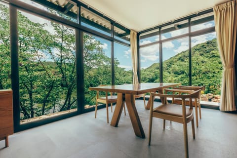 Day, Natural landscape, View (from property/room), Dining area