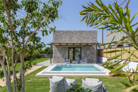 Seating area, Swimming pool