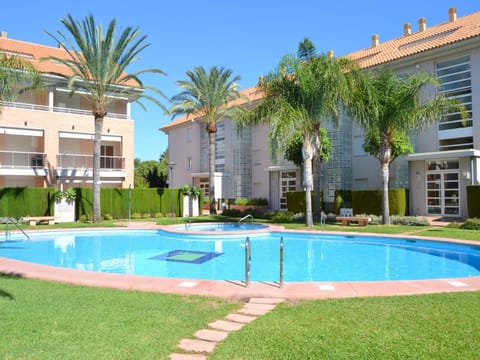 Garden, Swimming pool