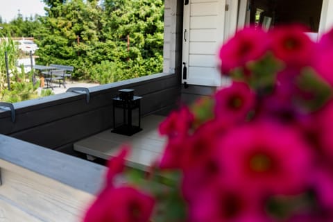 Day, Balcony/Terrace, Garden view