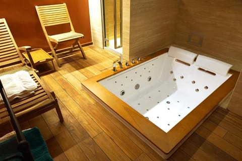 Hot Tub