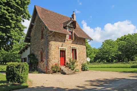 Property building, Garden view