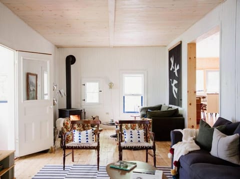 The Dance Hall Cottage on Charleston Lake House in Leeds Thousand Islands