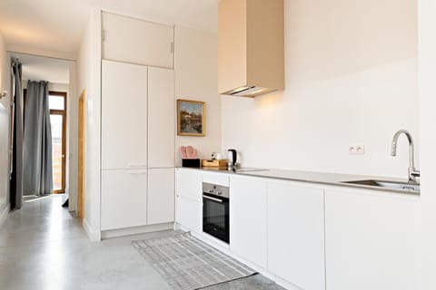 Kitchen or kitchenette, pet friendly