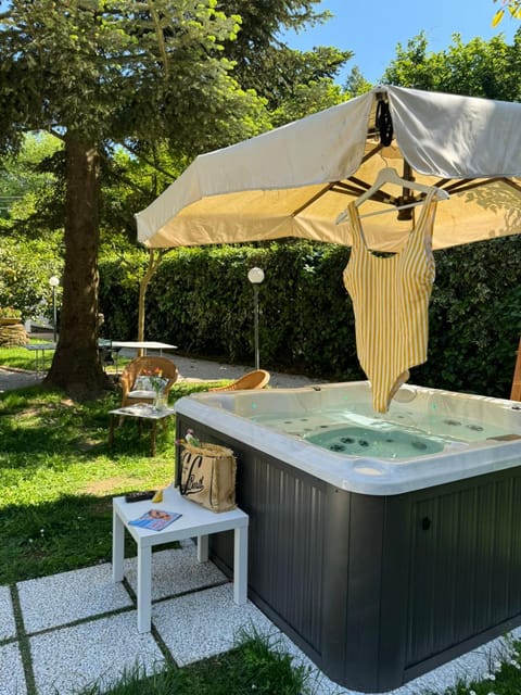 Hot Tub, Hot Tub, Open Air Bath, Open Air Bath, Open Air Bath