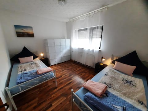 Fewo klein aber fein Apartment in Saarland, 66, Germany