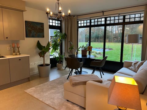Het Herenhuis Vacation rental in Flanders