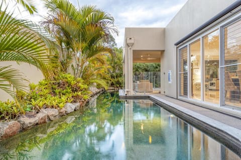 Garden, Garden view, Pool view, Swimming pool