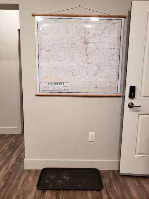 Monument Resort like amenities with King bd Qn bd Garage Fast WiFi Sleeps Apartment in Black Forest