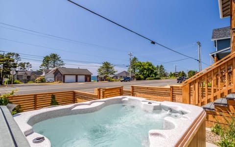 Organic by Nature House in Depoe Bay