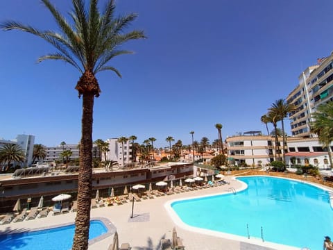 Pool view, Swimming pool