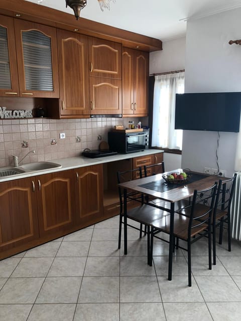 Eleni's Meteora House in Kalabaka