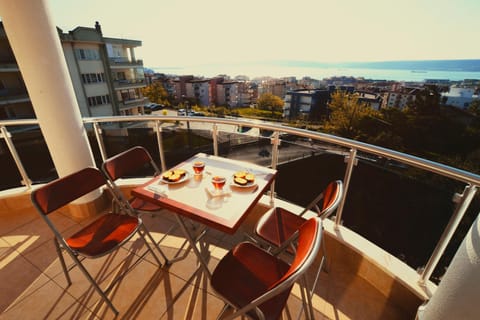 City view, Garden view, Sea view