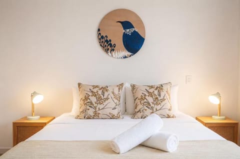 Bed, Decorative detail, Bedroom