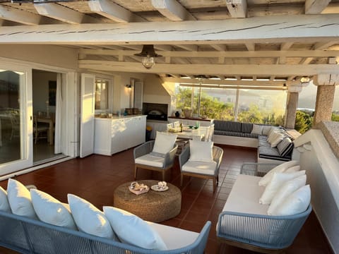 Balcony/Terrace, Balcony/Terrace