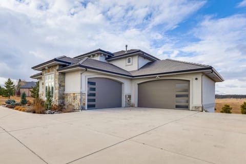 Spacious Southern Colorado Home with Mountain Views House in Black Forest