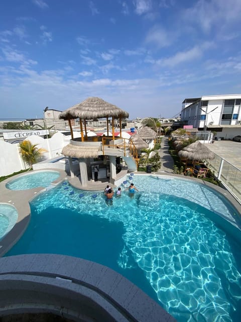 Property building, Swimming pool
