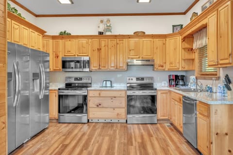 Heavenly Views Retreat House in Gatlinburg