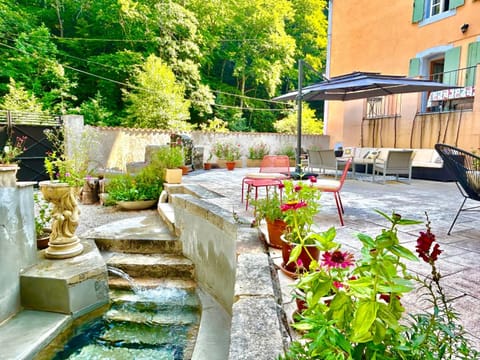 Hot Spring Bath, Spa and wellness centre/facilities